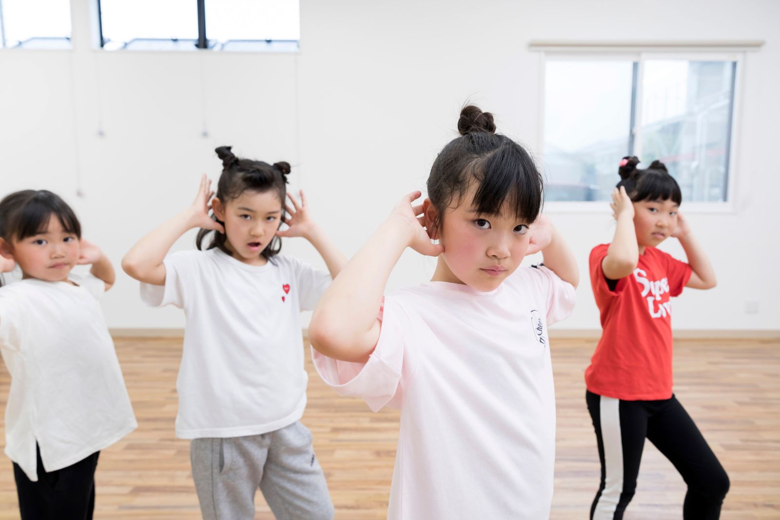 HIPHOPやJAZZ、バレエ基礎も学べるSUNNY Jr. Cheerleaders（サニージュニアチアリーダーズ）の幼児・小学生向けチアダンスレッスン